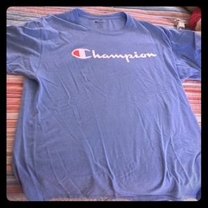 Champion t shirt
